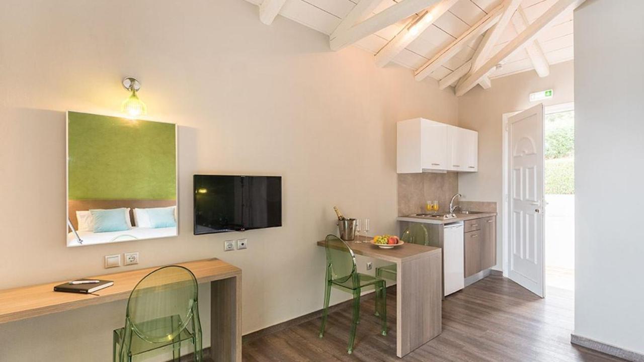 Blue Jasmine Hotel Skala  외부 사진